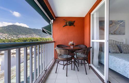 Apartamento com varanda de frente para o MAR - Angra dos Reis - Shopping Piratas - Portaria 24hs - Foto 11