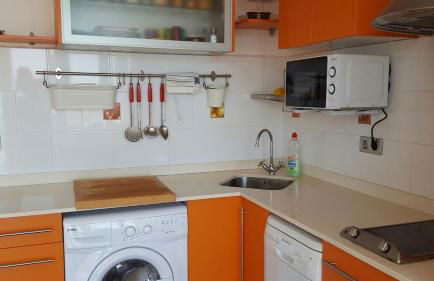 Vistas al mar y garaje cerca de BCN - Photo 15