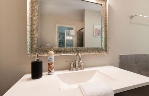 Minutes to Benning Two-Story Oasis Benning Bliss - Foto 18