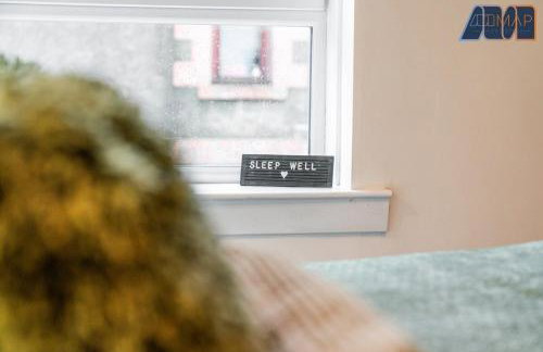 2 Bed Home with Parking Sleeps 4 - Foto 18