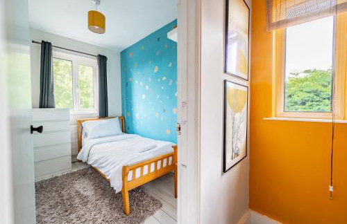 Swift Host - 3 Bed - Outskirts of Norwich - Parking - Garden - Foto 13