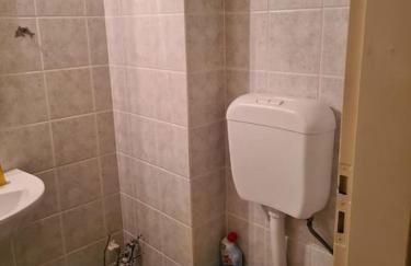 Άνετο, μεγάλο σπίτι κοντά στο μετρό - Foto 33