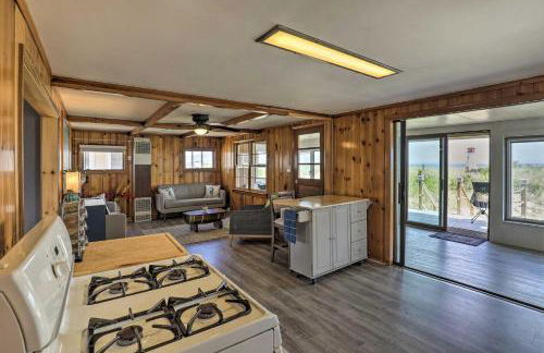 Charming Oceanfront Home on Salisbury Beach - Foto 11