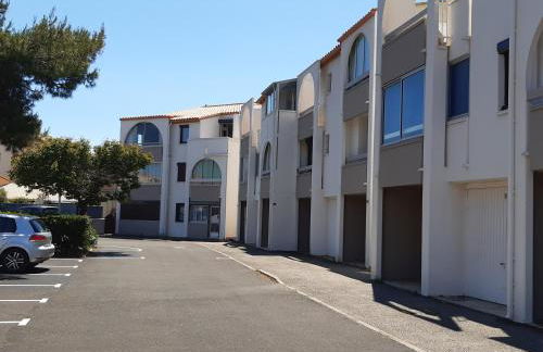 Appt 3 pièces climatisé avec terrasse - draps et serviettes non fournis - Foto 14