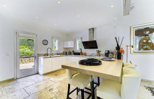 Superbe villa spacieuse, piscine chauffée, padel - Foto 40