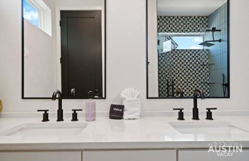 Luxury 2BR 2BA East Austin retreat w yard, deck and garage parking by Austin Vacay - Foto 7