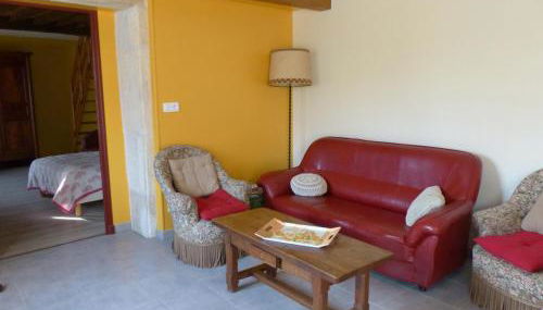 Gîte Indépendant Près de Le PAL avec Wifi et Animaux Acceptés - FR-1-489-51 - Foto 4