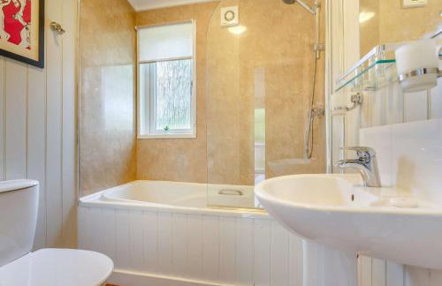 Churchill Lodge - Photo 7