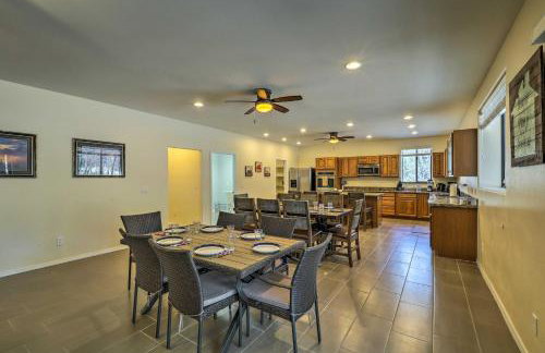 3 Mi to Rainbow Lake Home with Hot Tub and Deck - Foto 6