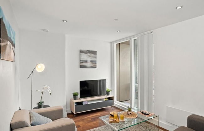 Spectacular Apartment Balcony View in City Centre - Foto 12