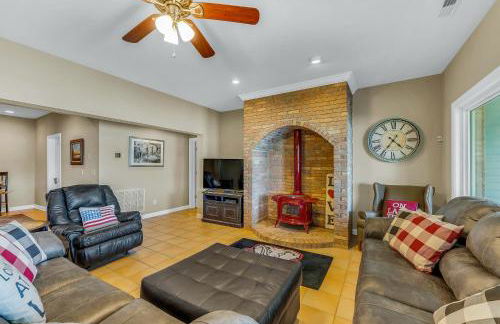 Lake Therapy - Gazebo On The Lake, Easy Walk To The Water! - Foto 19