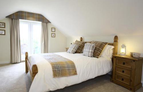 Old Groom's Cottage - Photo 16