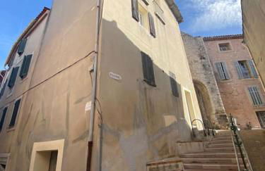 Bel appartement T1 30m2 centre historique Aubagne - Foto 18