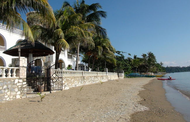 Squares Cafe and Apartments - Foto 53