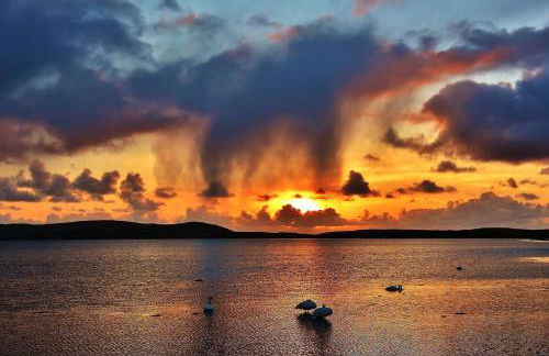 Nether Onston Cottage - Photo 1