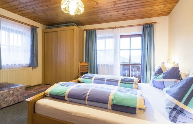 Spacious Apartment with Garden near Ski Area in Wagrain - Photo 5