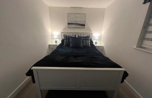 Dunmuir House 4 Bedroom 2 bathroom House & Garden in Denny - Photo 48