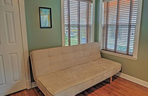 Quaint Austin Home with Yard about 5 Mi to Downtown! - Photo 13