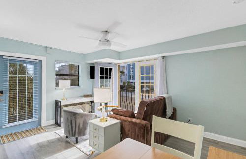 Sunset Corner - Beach View & Heated Pool! - Foto 40