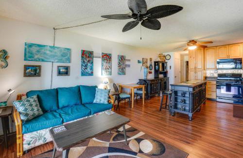 Molokai Island Retreat with Ocean View and Pool! - Foto 1