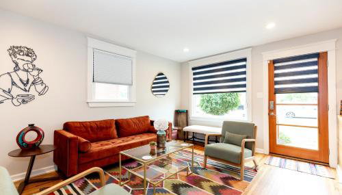 NEW Casa Azul - 2 king Beds Yard HOT TUB! - Foto 1