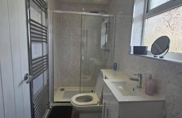 Spacious House wParking - Foto 28