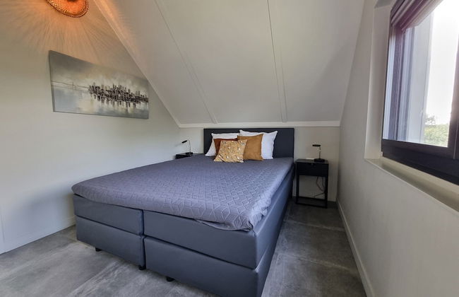 Luxurious Detached Water Villa With Jetty - Foto 27