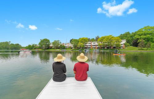 New! Private Lakefront Retreat 3BR 2BA Game Room - Foto 8