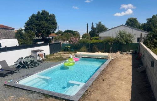 Maison à Oléron avec piscine chauffée et privée - Foto 2