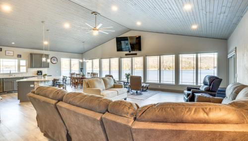 Waterfront Lake of the Ozarks Home with Private Dock - Foto 4