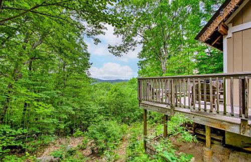 Conway Area Chalet with Mountain Views and Fire Pit! - Foto 23