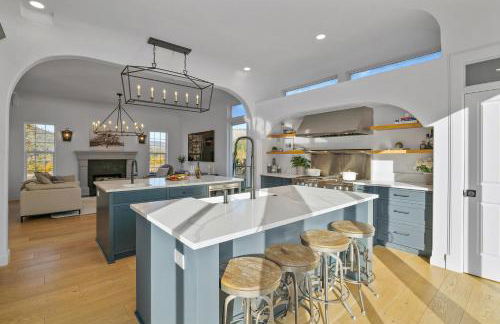 Starry Oak Vineyard Retreat w Hot Tub - Foto 5