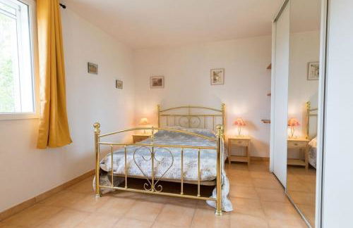 Le Mas du Miel d'Or, 12 pers, au coeur du Luberon, air-conditionné, piscine, propriété de 5000 m2 - Foto 14