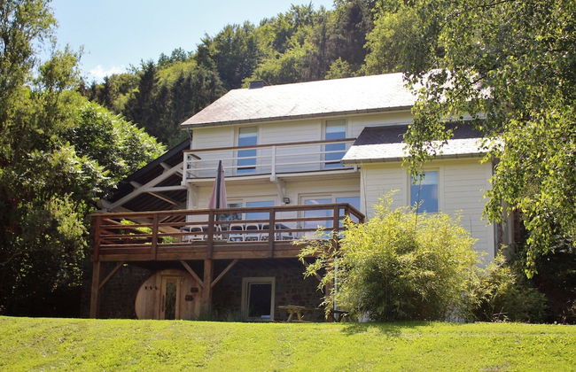 Holiday Home in Jupille Near Forest Trails - Photo 1