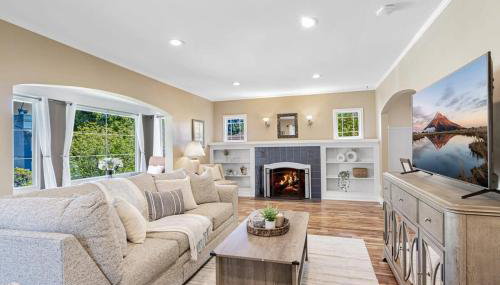 Queen Anne Charm Near Tech Hubs & Entertainment - Foto 1