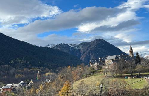 Casa de piedra con encanto en el bonito pueblo de Bagergue - Foto 71