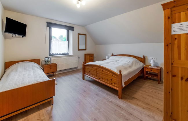 Holiday Home in Bullingen With Garden - Photo 6