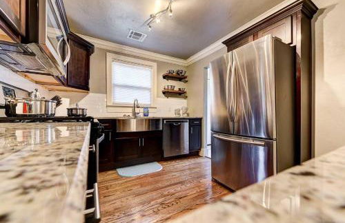 Boho Bungalow-walk to Plaza District can sleep 8 - Foto 15