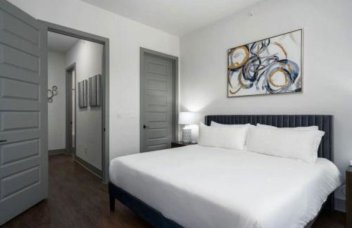 Luxury Apt with shopping and restaurants - Foto 24