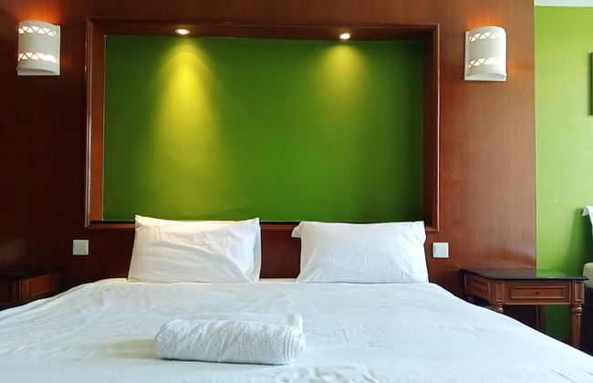 Alpine LXPD Water Chalet - Photo 18