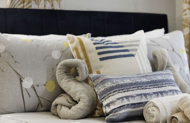 4 Queen Beds High Speed Wifi Private Parking - Foto 44