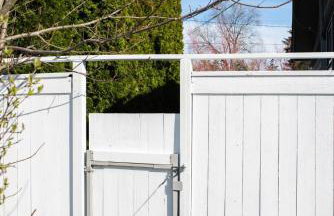 Entire house New Reno w AC Pet friendly gated back - Foto 40