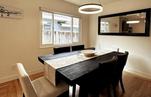 Modern, Renovated 5b/3ba near Apple, Kaiser - Foto 10