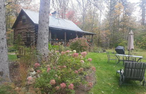 Deer Valley Retreat, Lovely Log Cabin with Fireplace & Garden Views- Perfect for a Relaxing Getaway! - Foto 30
