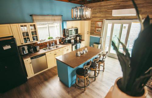 Jones Beach Houseboat - Photo 79