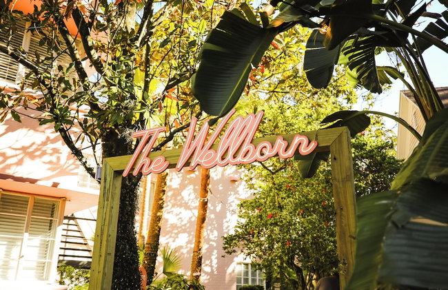 Suites by The Wellborn - Foto 1