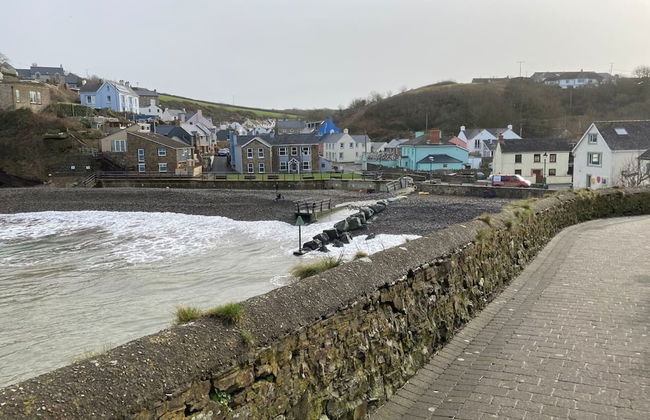 Stunning Renovated & Spacious 2 BR - 100m to Beach - Foto 16