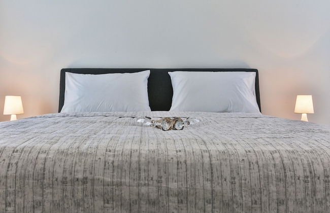 ROYAL GARDENS Apartments - Photo 35