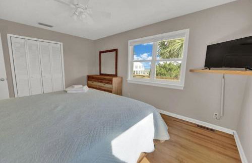 Pet-Friendly Bay View Home w/ Screened Pool Near Lighthouse - Foto 37