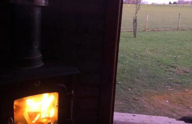 Shepherd Hut Lodge on Farm Waterside Goodwin Farm - Photo 27